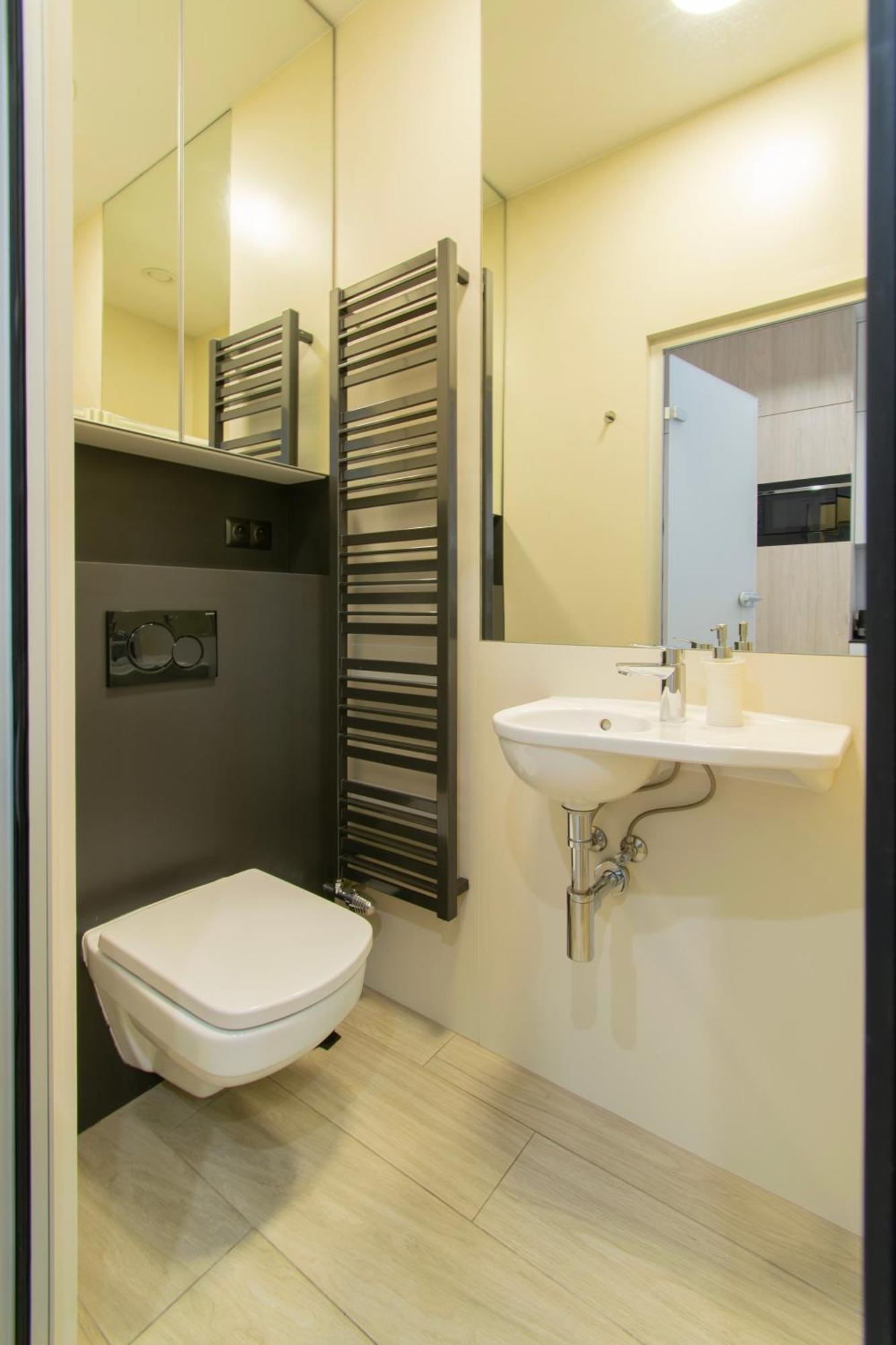 Compact Slowackiego Avenue Apartment *